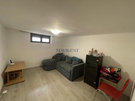 Slavujev venac | Uknjižen