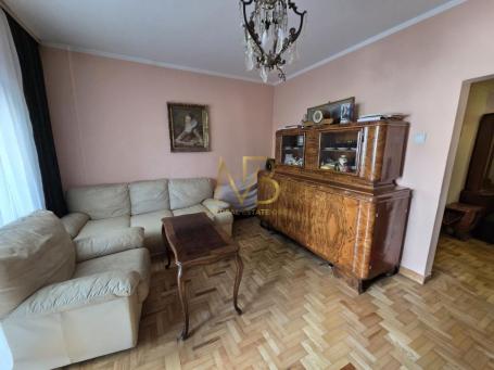 TOP PRILIKA ! Labudovo Brdo !