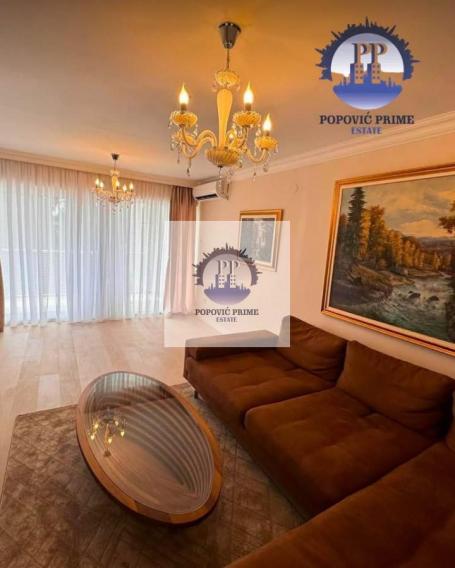 IZDAJE SE LUKSUZAN TROSOBAN STAN | 101m² | 1.000€ – KOD MOSTA MILENIJUM, PODGORICA