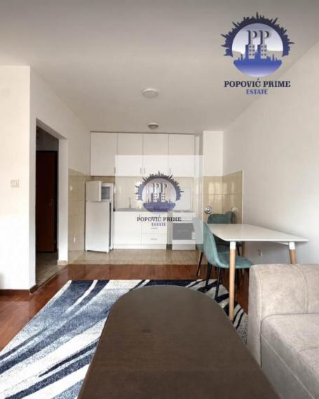 ZDAJE SE JEDNOSOBAN STAN | 40m² | 400€ – ZABJELO, PODGORICA