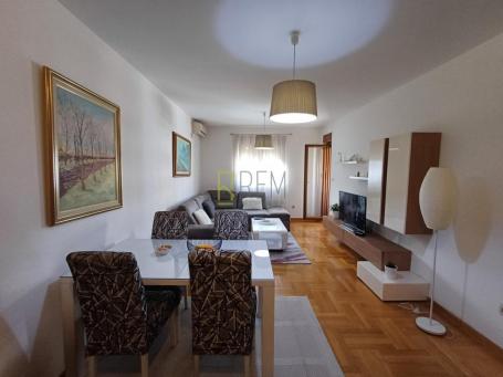 Prodajemo- jednosoban stan 44m², Stari Aerodrom, zgrada Zetagradnja