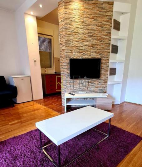 Prodaja- jednosoban stan, 48m2, Tološi, Podgorica