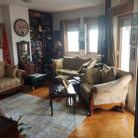 Prodajemo- trosoban dupleks stan 91m2, Preko Morace