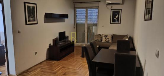 Prodajemo- jednosoban kompletno namješten, 44m2 na Tuškom Putu
