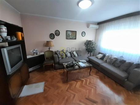 PRODAJA – DVOSOBAN KOMFORAN STAN, PODGORICA