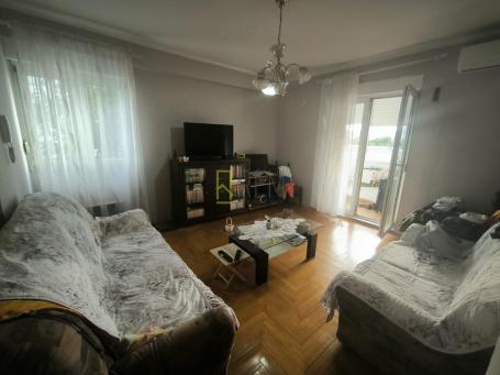 PRODAJE SE – Komforan dvosoban stan na odličnoj lokaciji na Zabjelu, Podgoric
