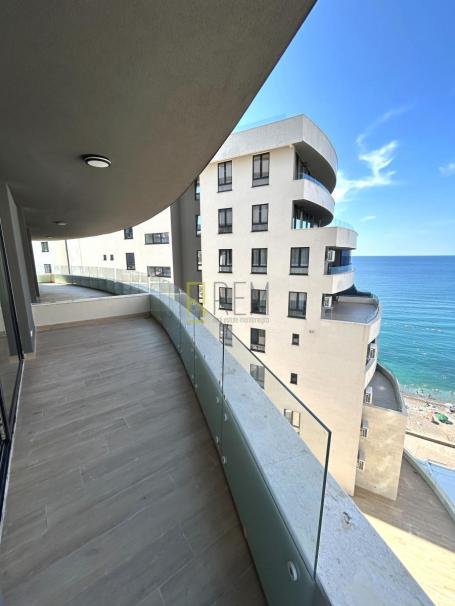 Prodajemo- nov, neuseljiv dvosoban apartman u novogradnji u Rafailovici