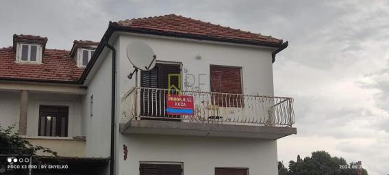 Kuća u Ulcinju, liman