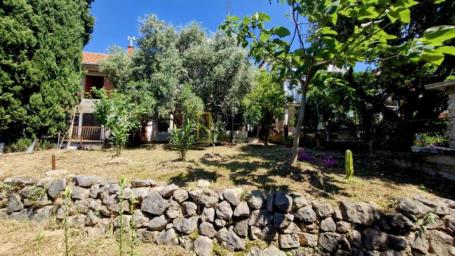 PRODAJA – Kuća u Utjehi, Bar