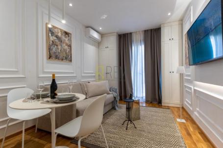 Prodajemo- potpuno nova, neuseljavana luksuzna garsonjera 20 m2
