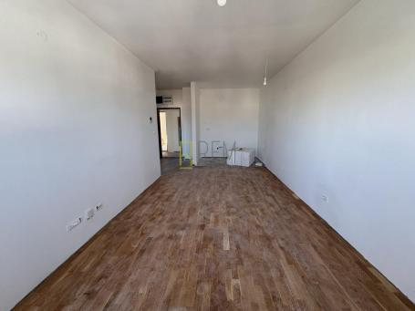 Prodajemo- jednosoban stan 42m2 u Family Nest-u na Zabjelu