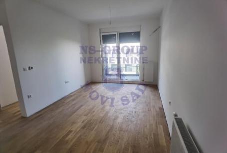 Trosoban stan na Telepu 65m2