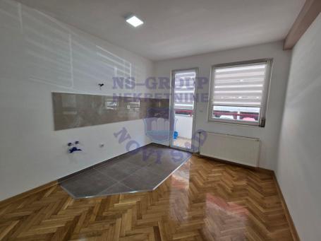 Odličan, renoviran dvosoban stan na Grbavici