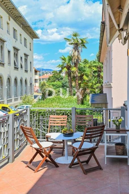 OPATIJA, CENTAR - luksuzno uređeni stan + apartman u srcu Opatije
