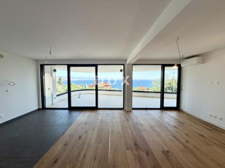 OPATIJA, CENTAR - Novogradnja vrhunskog dizajna s pogledom na more!