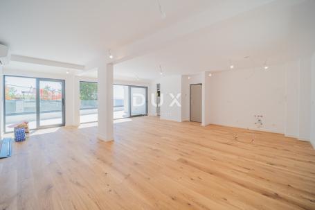 OPATIJA, CENTAR - Penthouse s magičnim pogledom