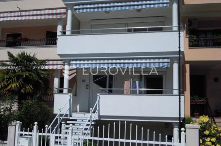 Istra, Rovinj, aprtmanska kuća 340 m² na traženoj lokaciji