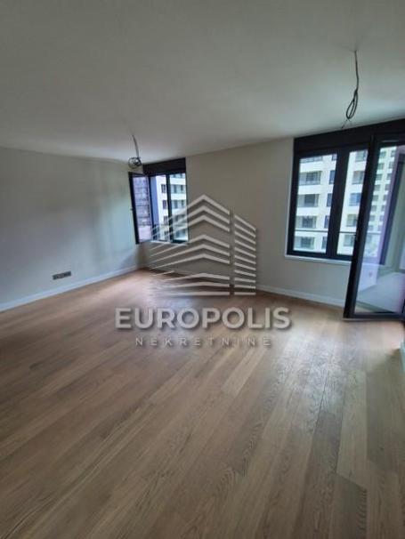 Airport garden, blok 65, 2.0 lux, useljiv ID#9812