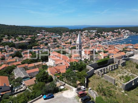 KUĆA, PRODAJA, MALI LOŠINJ, 142 M2