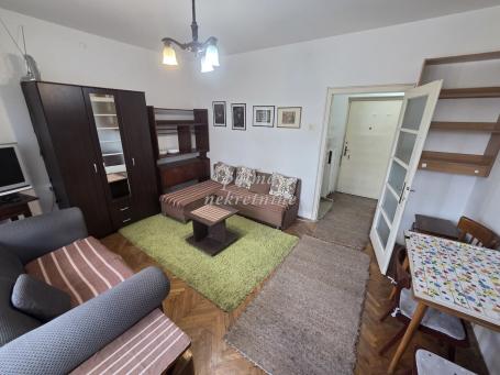 Prodaja, Garsonjera, 29m2 , Centar