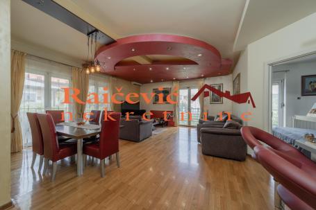 SAVSKI VENAC DEDINJE 142m2 , 4T ,380000e