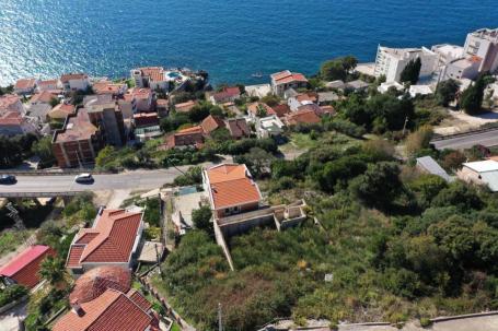 Урбанизированный участок рядом с морем в Добра Вода