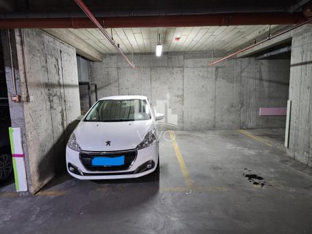 PM u garaži novije zgrade, rampa, ID#1824