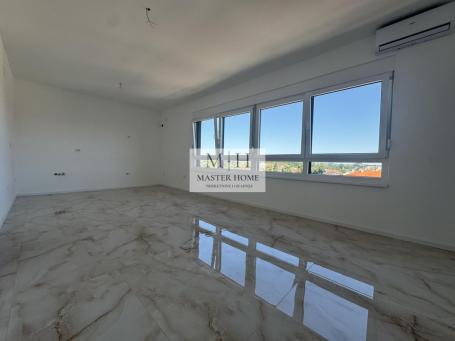 NOVOGRADNJA U CENTRU | POGLED NA REKU | DVE SPAVAĆE SOBE | PODNO GREJANJE