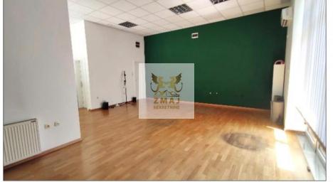 ODLIČAN LOKAL U PASAŽU U ŽELEZNIČOJ ULICI
