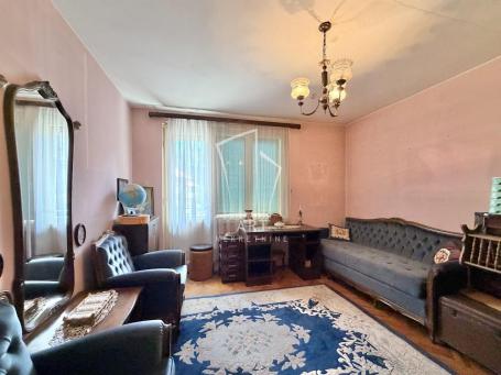 Kanarevo brdo,3.0 stan, plac 8.4 ara, sa garažom 19m2 ID#15814