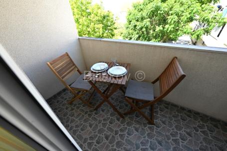Prodaja, K. Stari, jednosoban stan, blizina svih sadržaja