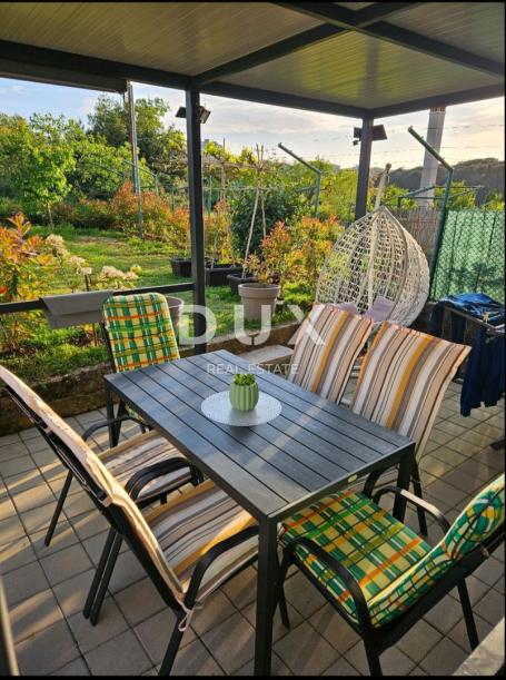 ISTRIA, PULA – Familienapartment mit Garten im Zentrum + zusätzliches Studio-Apartment! SELTEN VERFÜ