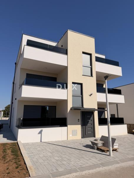 ZADAR, VIR - Elegantan stan u prizemlju s vrtom! Novogradnja! S2