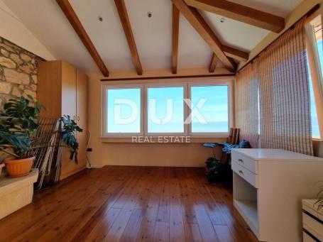 RIJEKA, TRSAT - stan 132 m2, 4S+DB s panoramskim pogledom na more + dodatni stan 31 m2! PRILIKA!