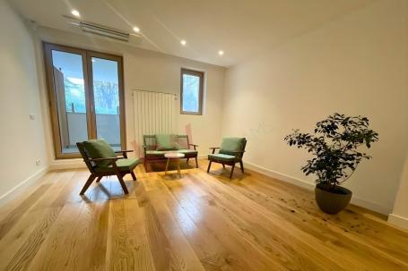 
				Poslovni prostor u kompleksu Ambassador Park Dedinje – 63 m²
			
