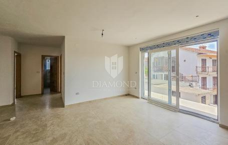 Umag! Apartment on the 1st floor with a roof terrace!