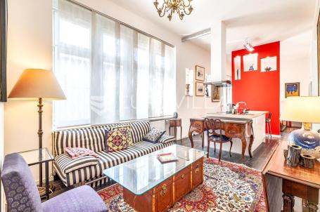 Zagreb, Donji Grad, prekrasan dvosoban stan UKLJUČENI REŽIJSKI TROŠKOVI 55 m²
