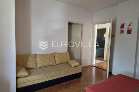 Zagreb, Gornja Dubrava, Trepčanska ulica, dvosoban stan 58 m², prvi kat