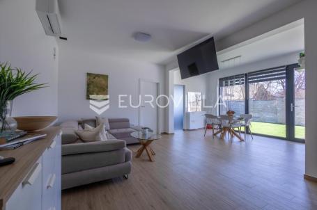 Izvrsna investicija u seoski turizam, Prodaja 4 moderno uređena apartmana u Kopačevu