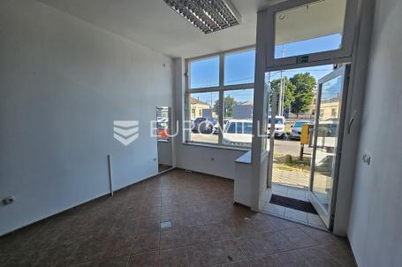 Osijek, Gornji grad, Najam, poslovni prostor 64 m² uz spremište od 26 m²