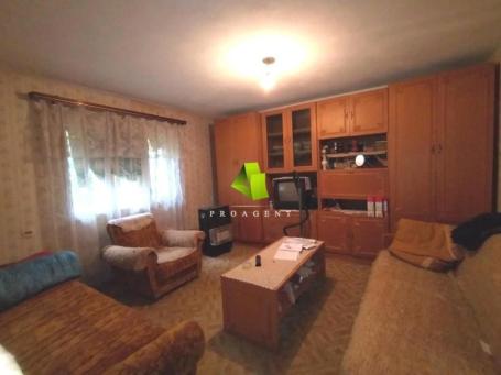 Porodična kuća u naselju Donji Komren ID#8601