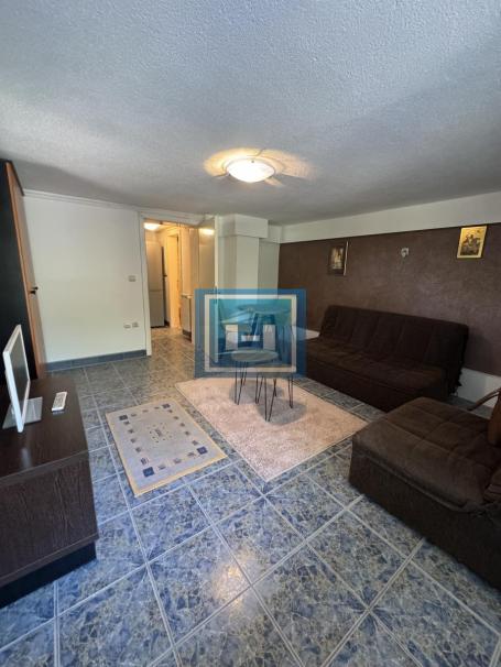 Izdaje se lepo uređen stan od 35 m² – svi troškovi uključeni u cenu!