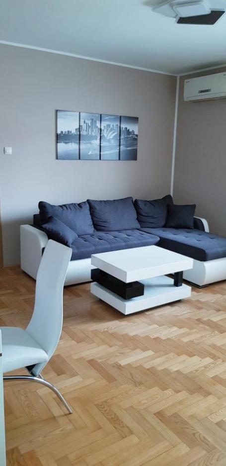 Jednoiposoban stan 41 m², Bulevar Oslobođenja, Novi Sad