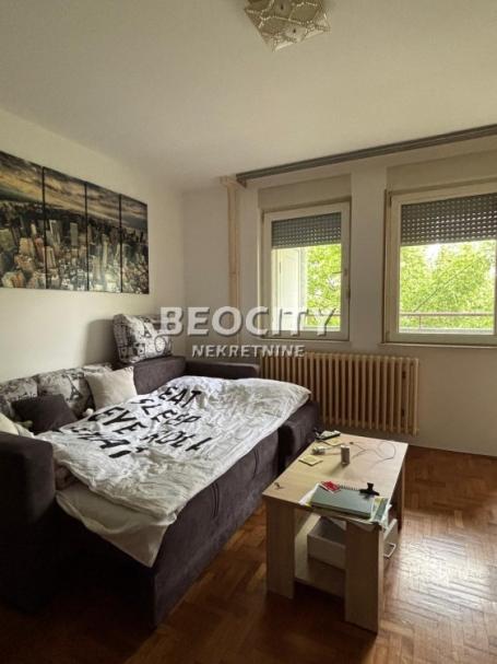 Novi Sad, Centar, Vojvode Šupljikca, 0.5, 30m2, 280EUR