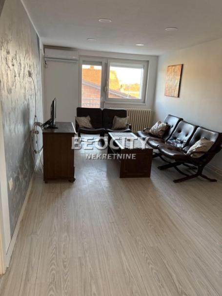 Novi Sad, Futog, , 3.0, 100m2, 500EUR