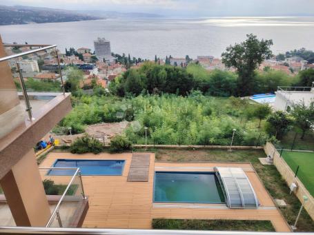 OPATIJA - STAN SA PANORAMSKIM POGLEDOM I BAZENOM