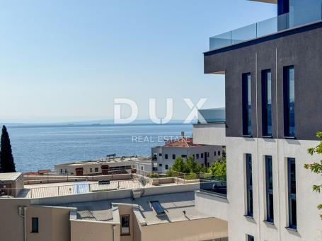 OPATIJA, CENTAR - stan 132m2 u novogradnji s vrtom, bazenom, garažom, pogled na more, centar Opatije