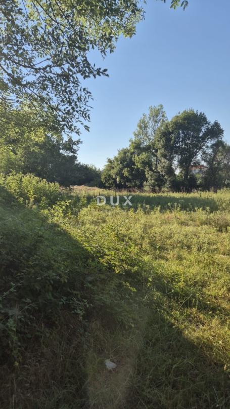 Zadar, Briševo, Zemljište, 963 m2, privatan put
