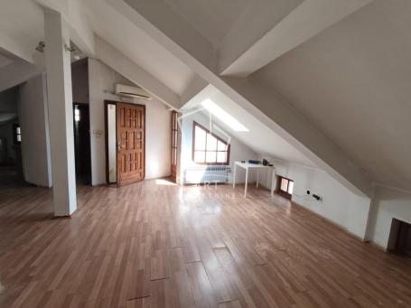 Južni Bulevar - Dve etaže kuće ID#15181