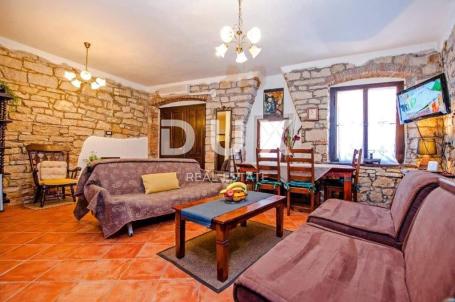 ISTRA, ROVINJ - Apartman u srcu grada 70 metara od mora!